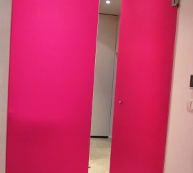 Transparentní fólie neprůhledná s částečnou propustností denního světla